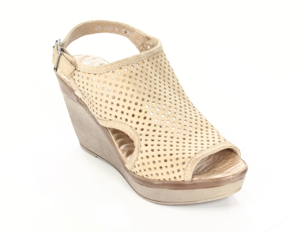 Carinii Snadały Damskie B1139 Montana Beige 