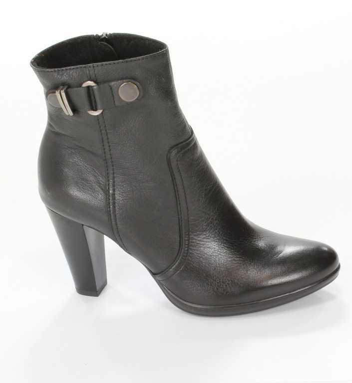 Nessi Botki 33802 Czarny 