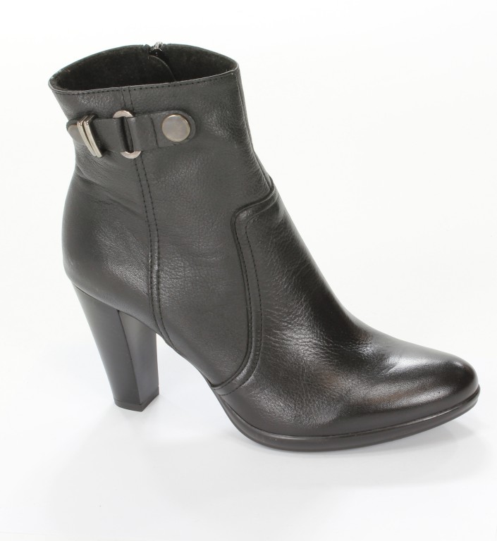 Nessi Botki 33802 Czarny 