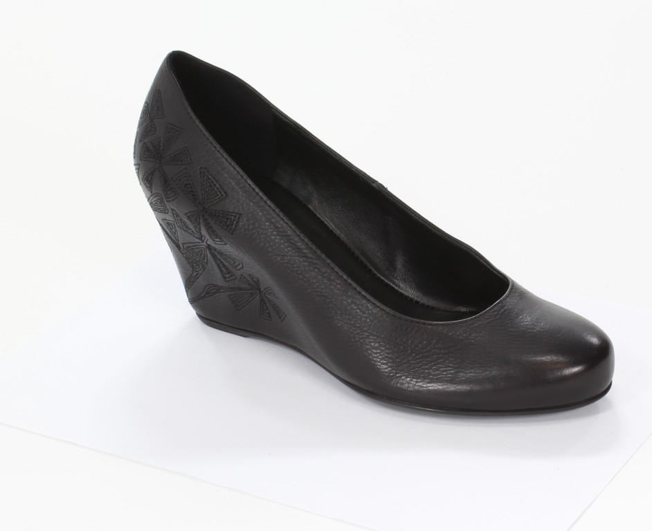 Högl Czółenka 6-10 6020 Schwarz 0100