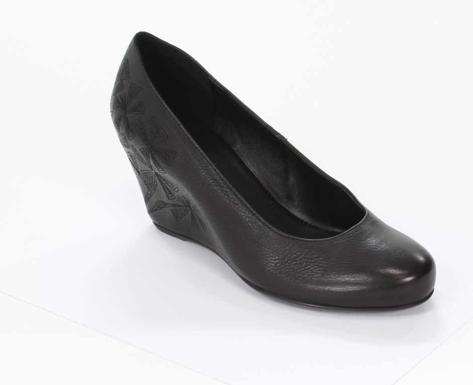 Högl Czółenka 6-10 6020 Schwarz 0100