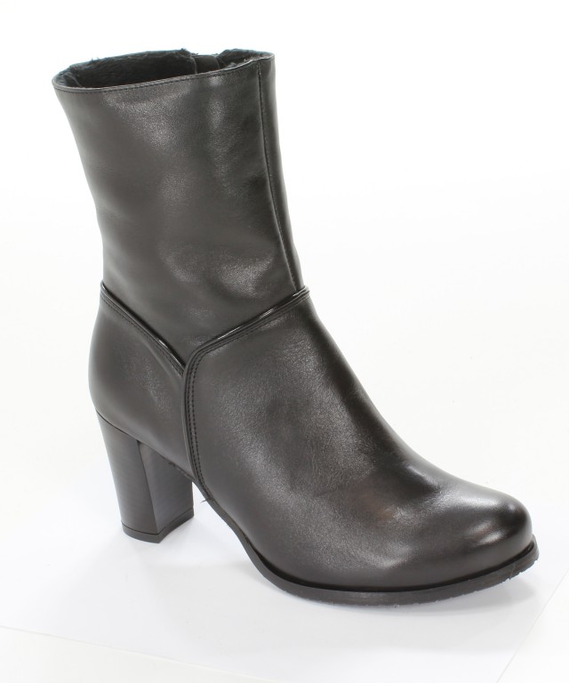 But-S Botki T824-Z60-2P0 Czarny