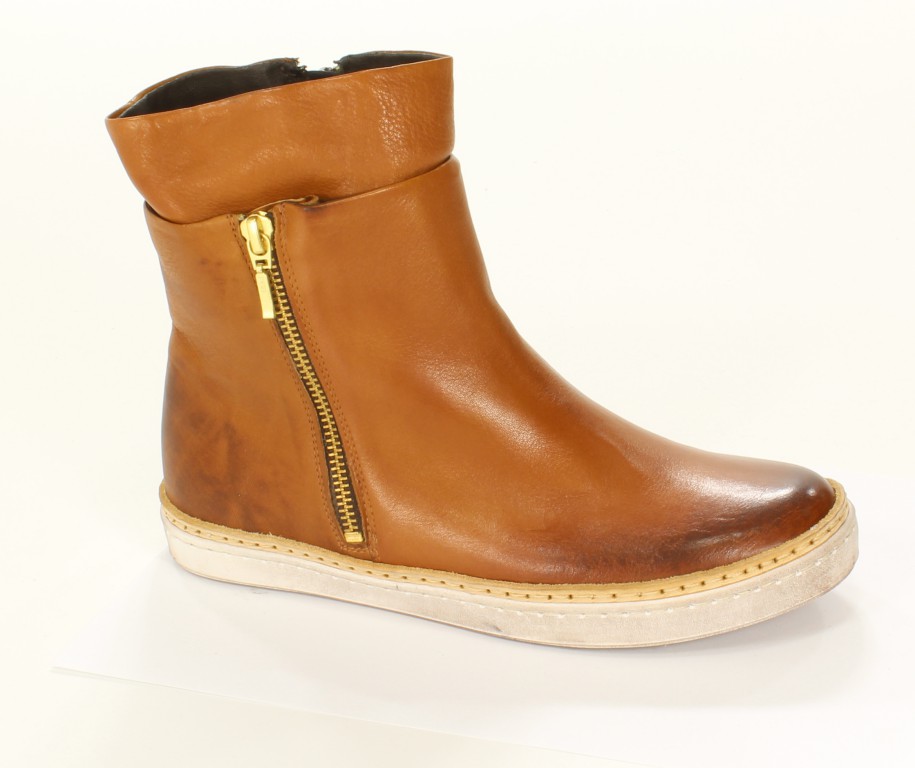 Giono Rossi Trzewiki DBF515 Koniak 