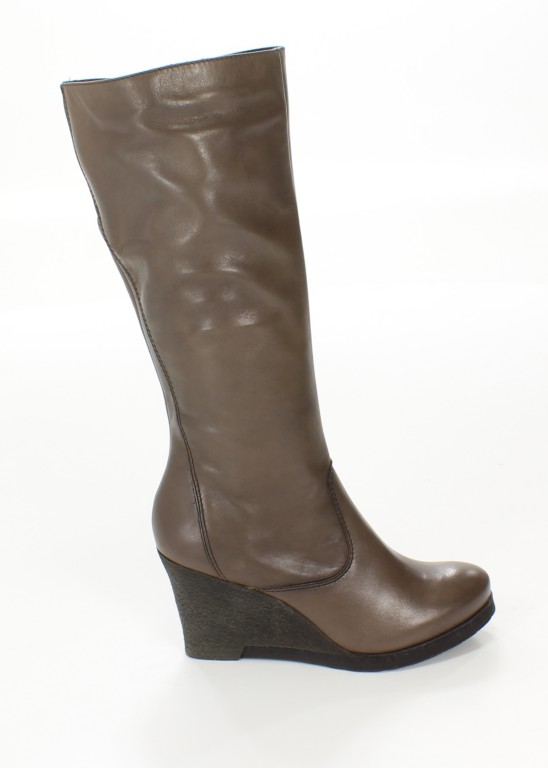 But-S Kozaki T767-Z33-2P0 C.Beż Tamponato 