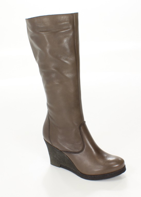 But-S Kozaki T767-Z33-2P0 C.Beż Tamponato 