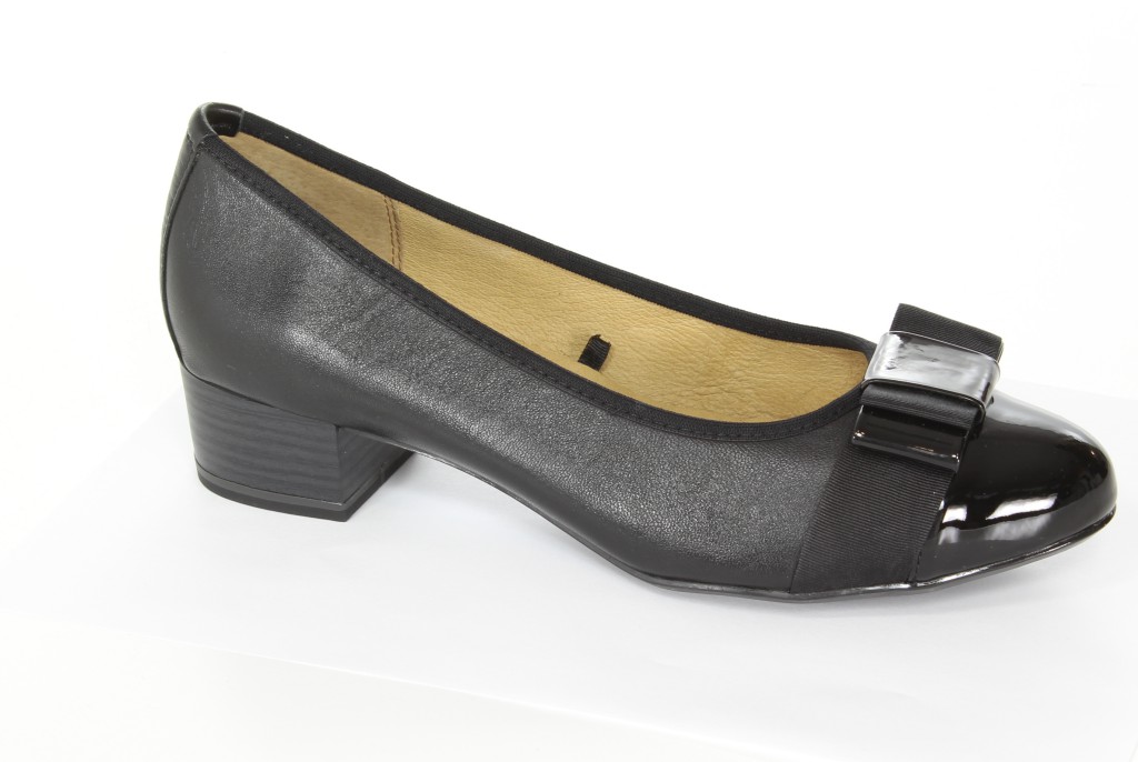 Caprice Czółenka 9-22301-22 Black/Blk/Pat