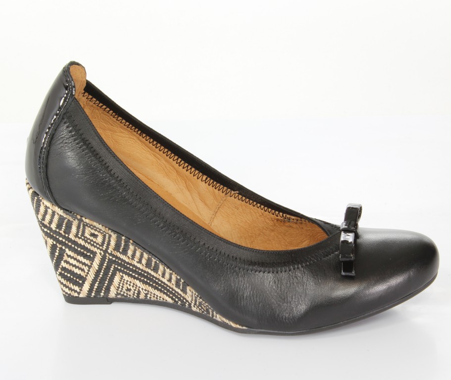Hispanitas Czółenka HV49467 Sauvage-V4 Negro