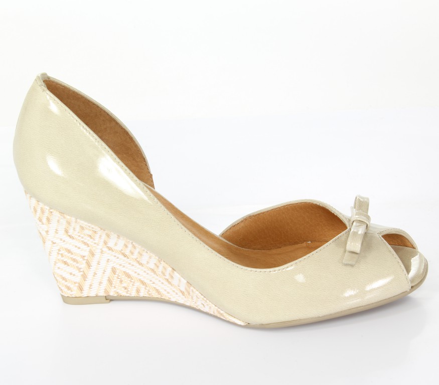 Hispanitas Czółenka HV49217 Kaffir -V4  Bone