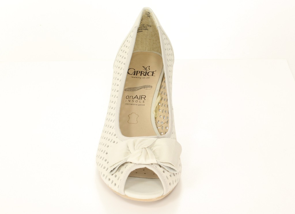 Caprice Czółenka 9-29312-32 OffWhite