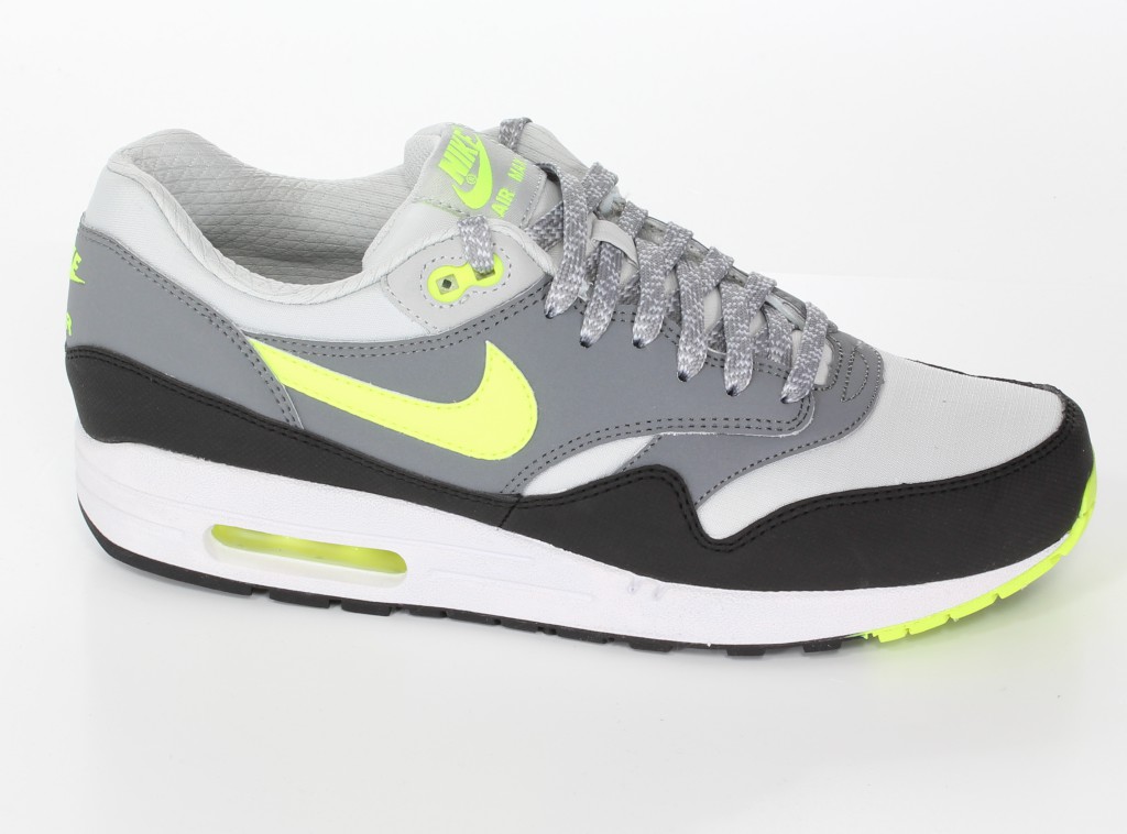 Nike Air Max 1 Essential 537383 070 