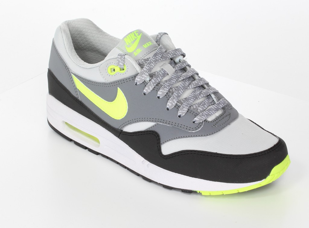 Nike Air Max 1 Essential 537383 070 