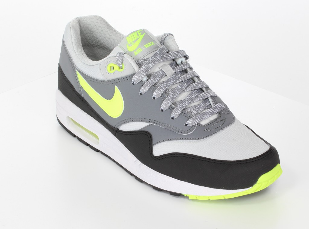 Nike Air Max 1 Essential 537383 070 