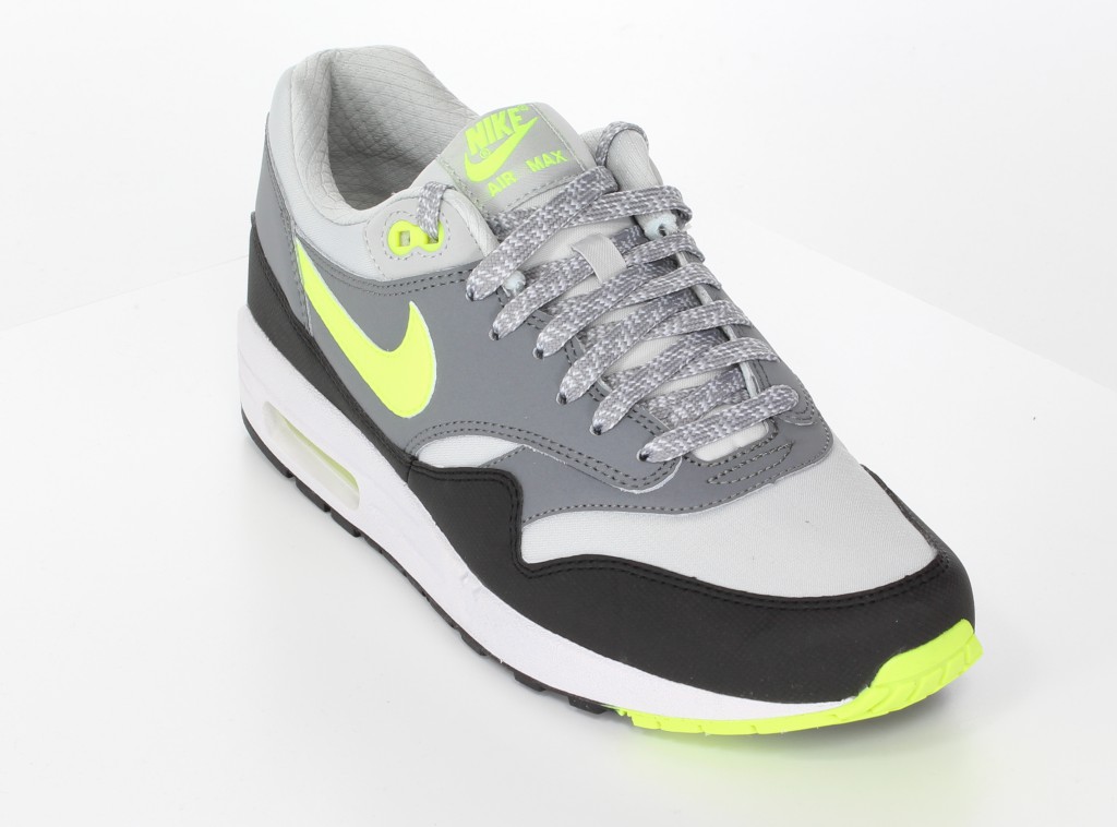 Nike Air Max 1 Essential 537383 070 