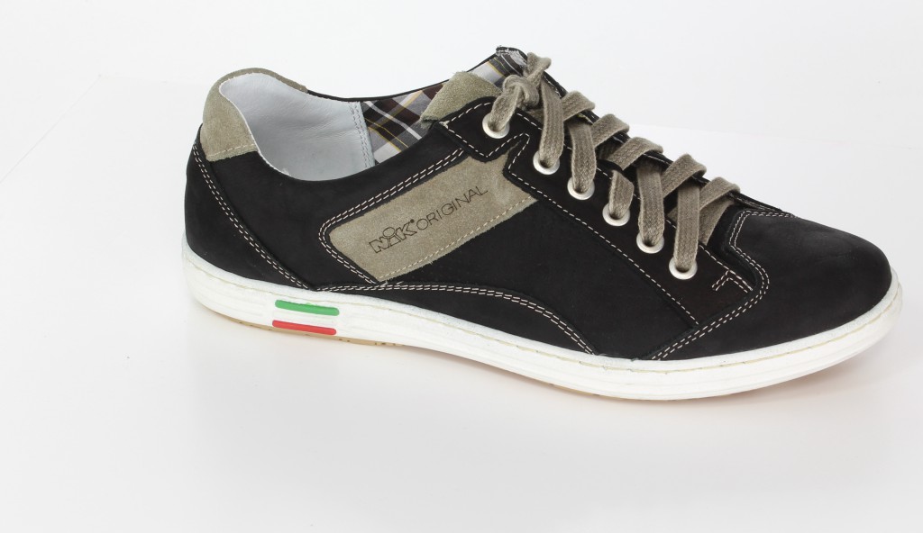 Nik Półbuty 03-0414-001 Czarny 