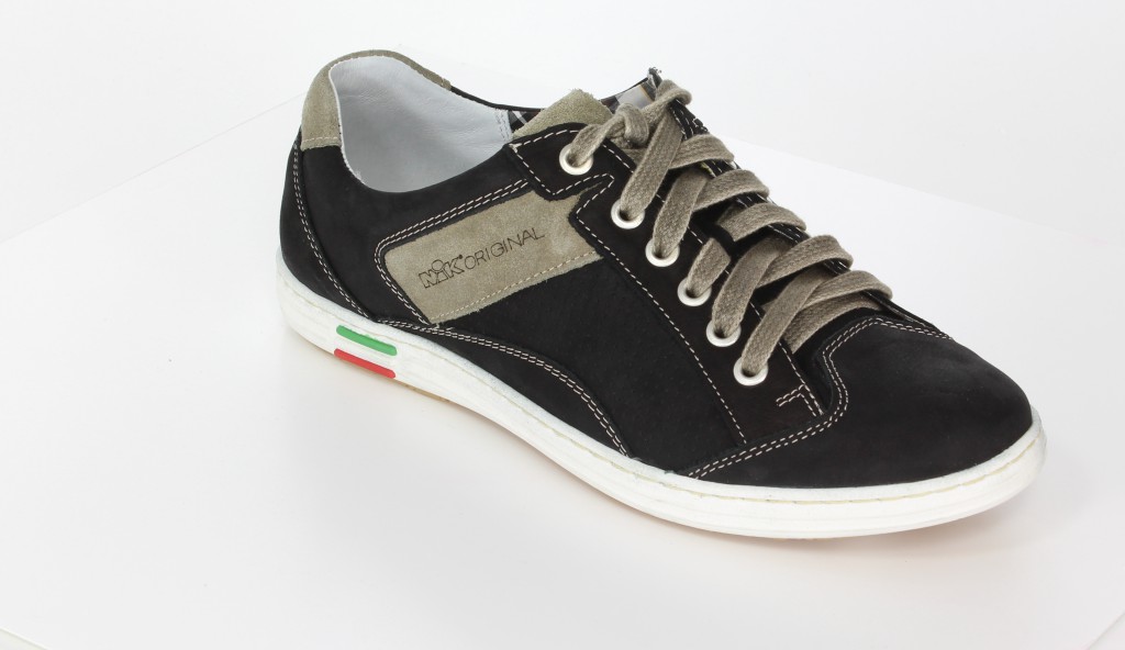 Nik Półbuty 03-0414-001 Czarny 