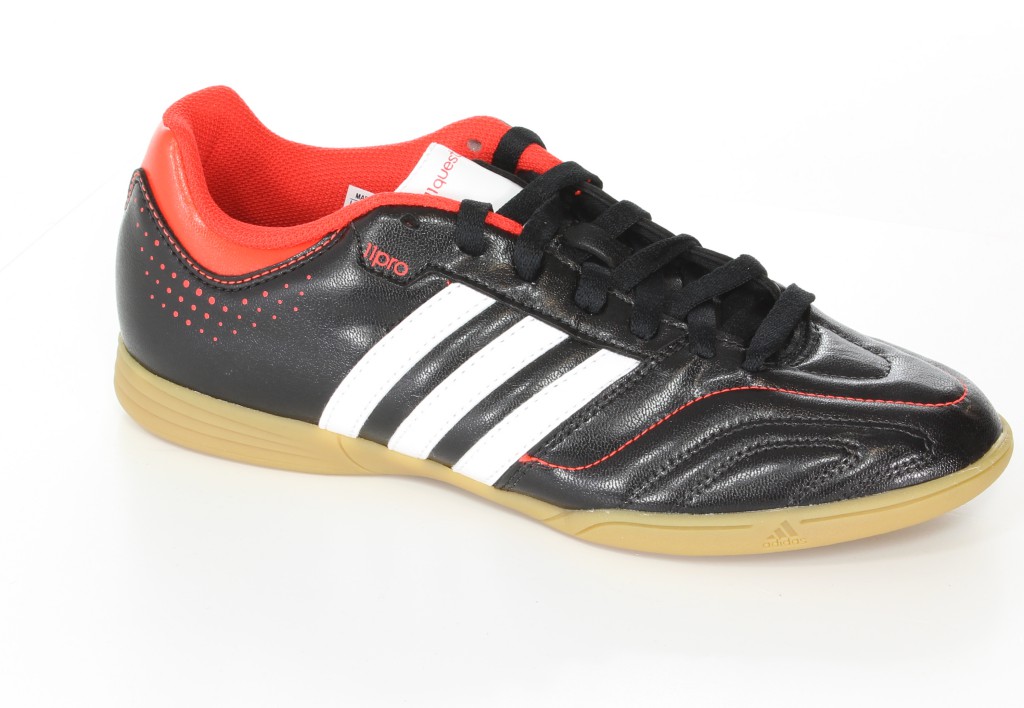 Adidas 11 Questra IN Q23912