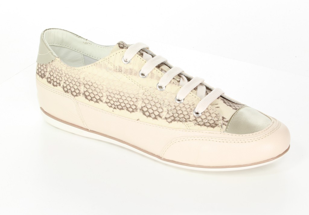 Geox Półbuty D4260A Milk/Skin