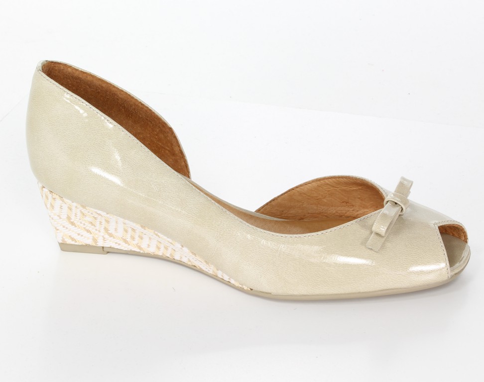 Hispanitas Czółenka HV49371 Kaffir-V4 Bone