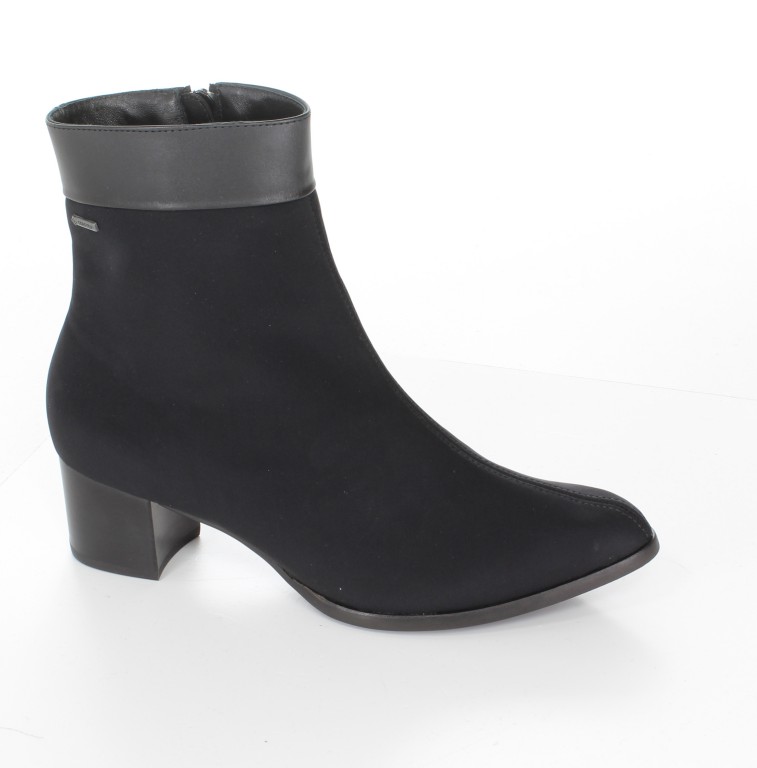 Högl Botki 8-104456 Black