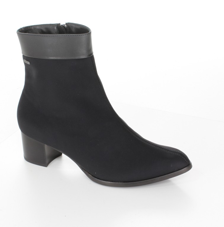 Högl Botki 8-104456 Black