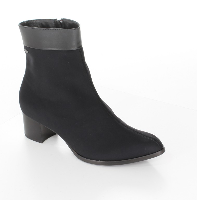 Högl Botki 8-104456 Black