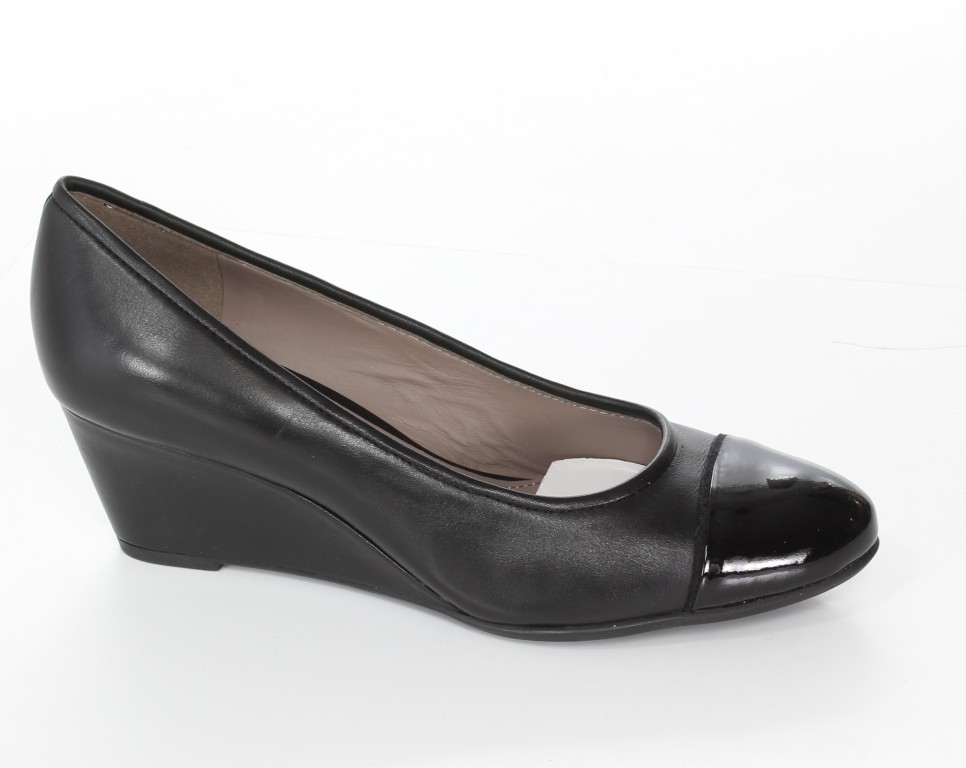 Geox Czółenka  D34P8P Black
