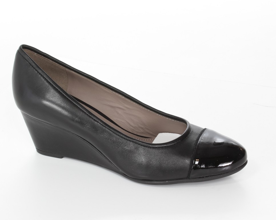 Geox Czółenka  D34P8P Black
