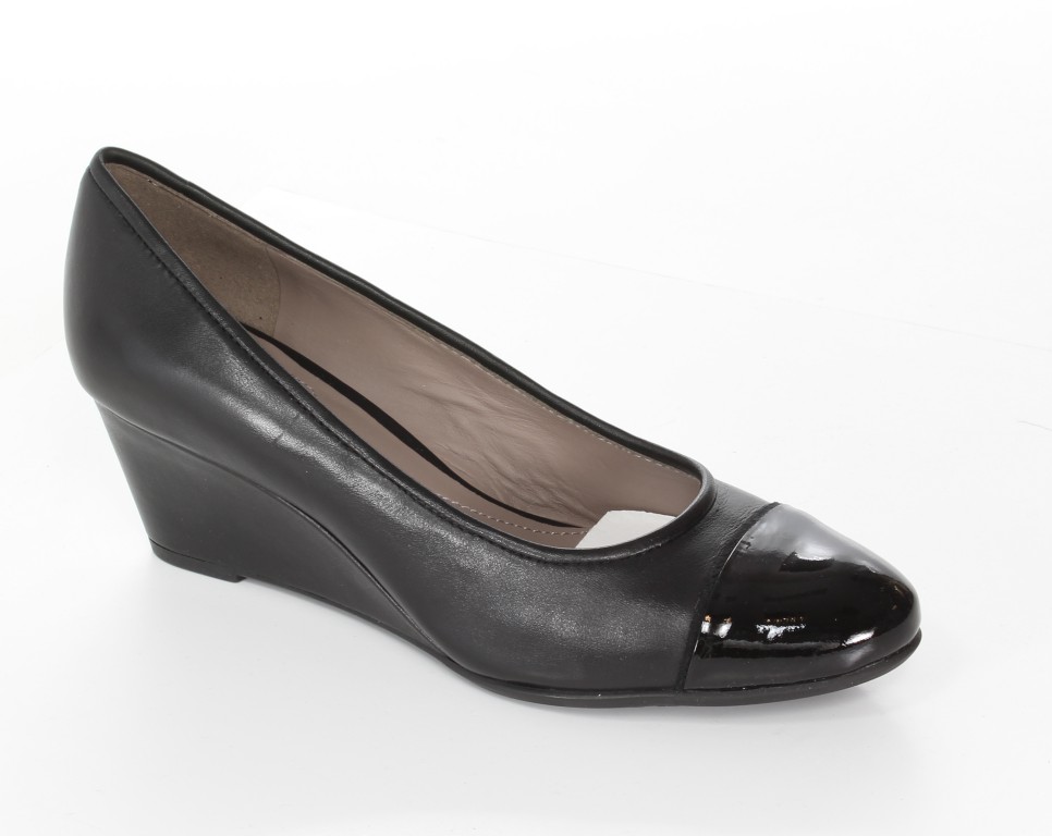 Geox Czółenka  D34P8P Black
