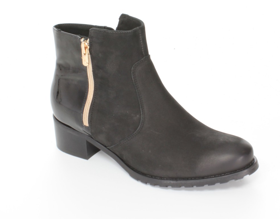 Eksbut Trzewiki 64-3224-549/121 Czarny