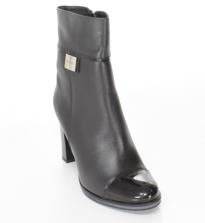 Eksbut Botki 64-3192-155 Czarne