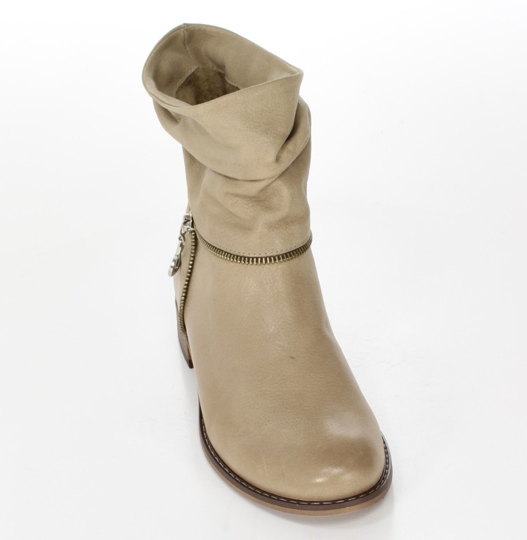 Gerard Trzewiki B200 Capu-R