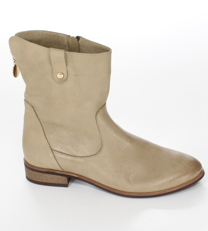 Gerard Trzewiki B370 Capu-R