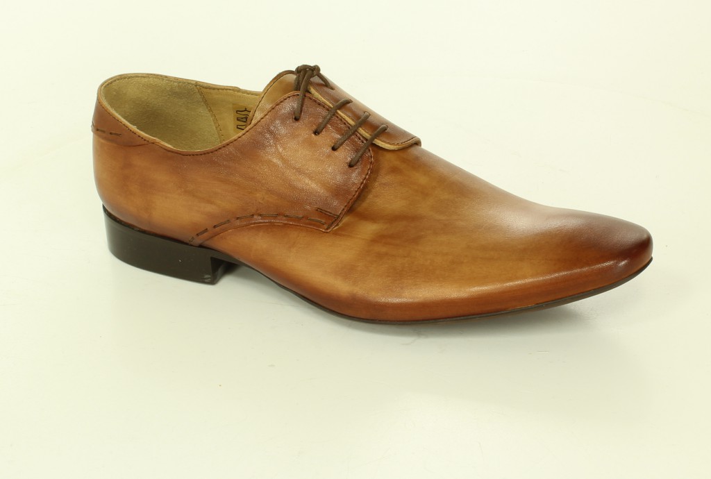 Conhpol Półbuty C-3225-8 Brąz