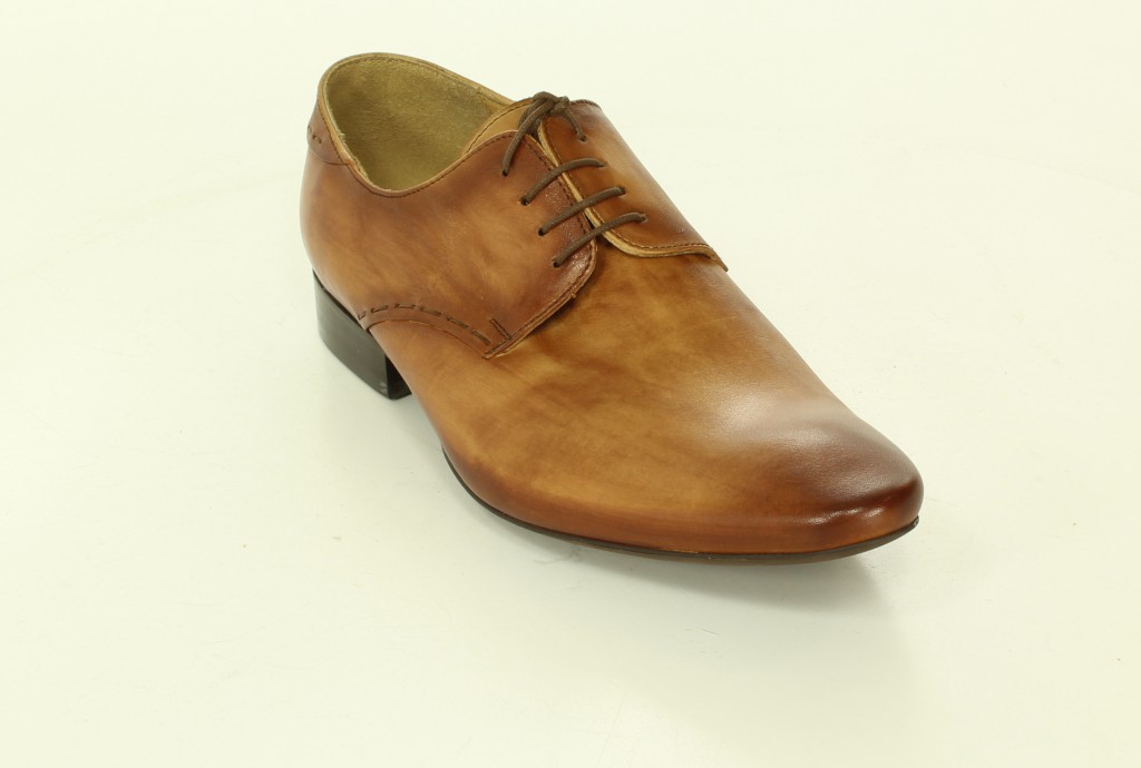 Conhpol Półbuty C-3225-8 Brąz