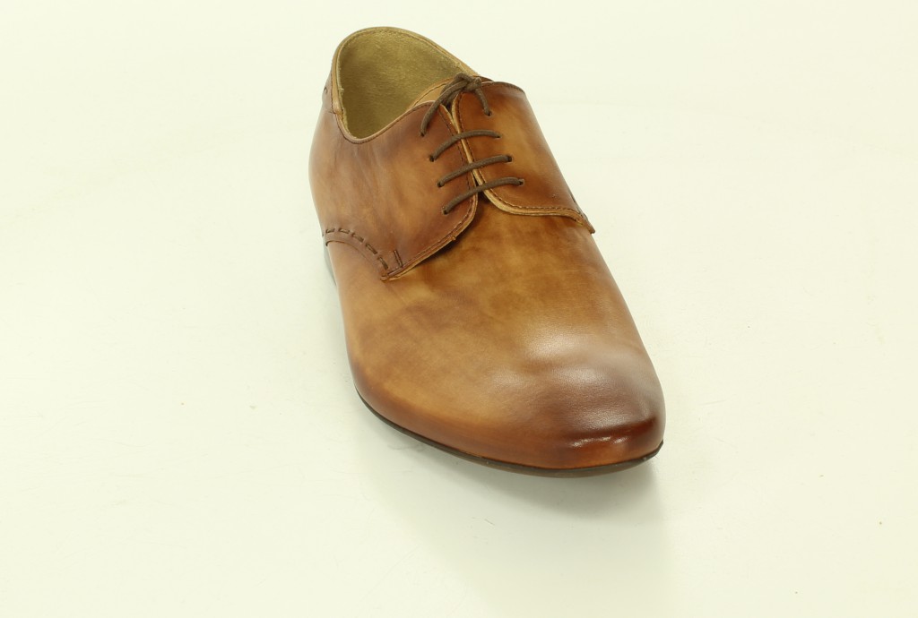 Conhpol Półbuty C-3225-8 Brąz