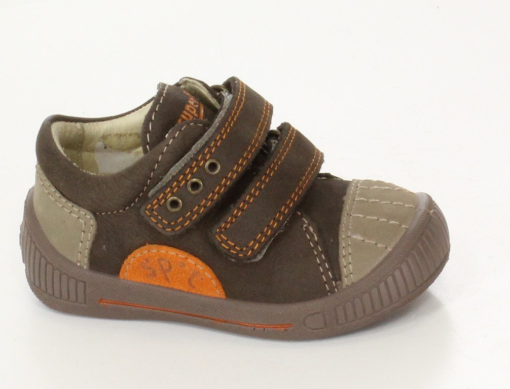 Superfit Półbuty 9-00047 Brąz 