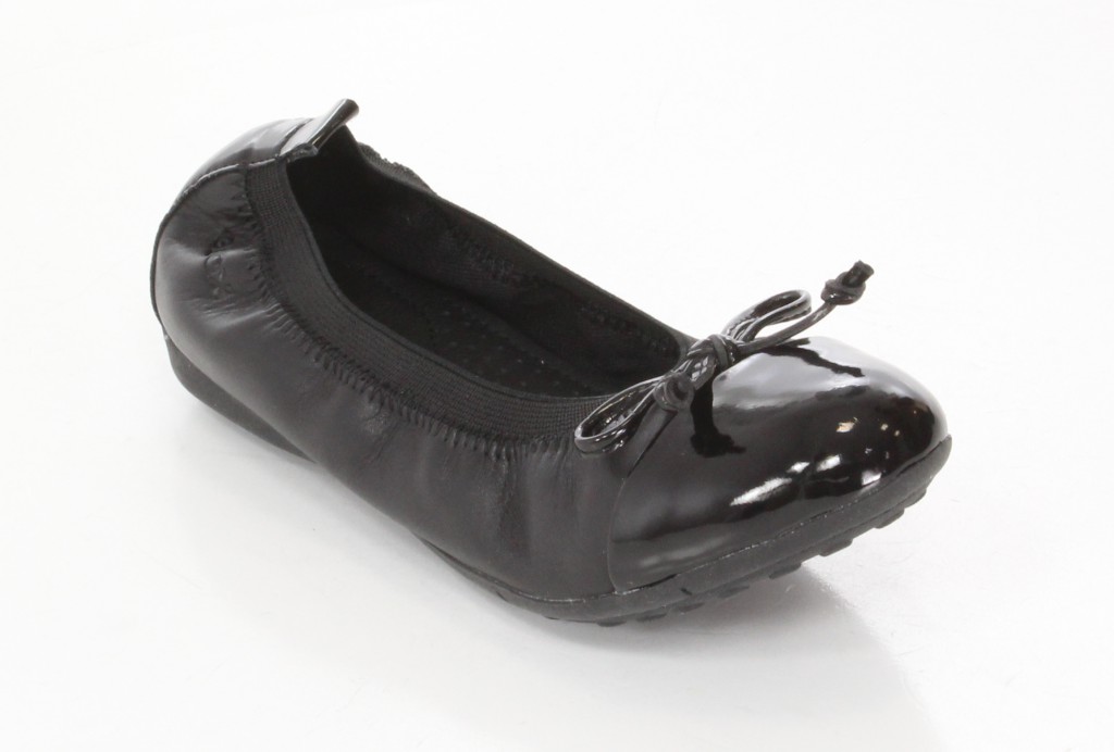 Geox Baleriny J11B0F Czarny 28-32
