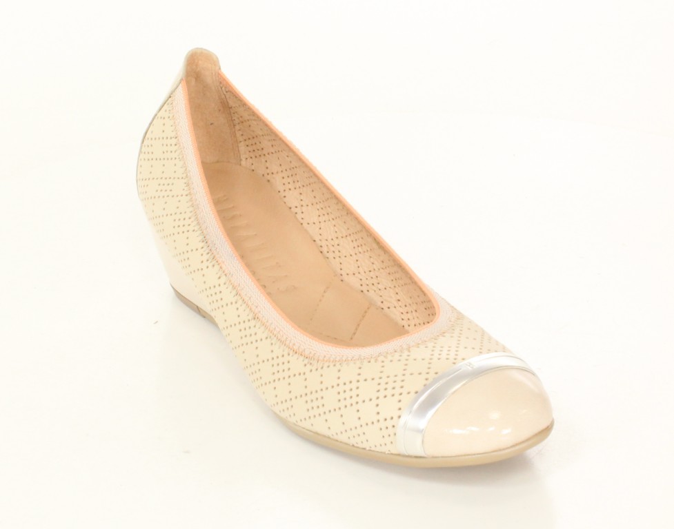 Hispanitas Czółenka HV51224 Kaffir Bone