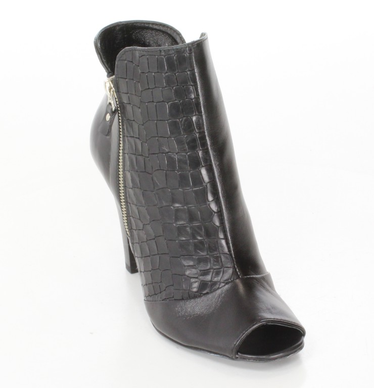 Carinii Botki B2540/980/C89 Czarny