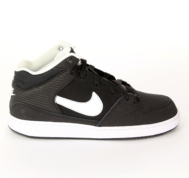 Nike Priority Mid Black/White