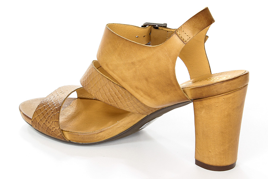 Eksbut Sandały 35-3642-D24/921 Brąz