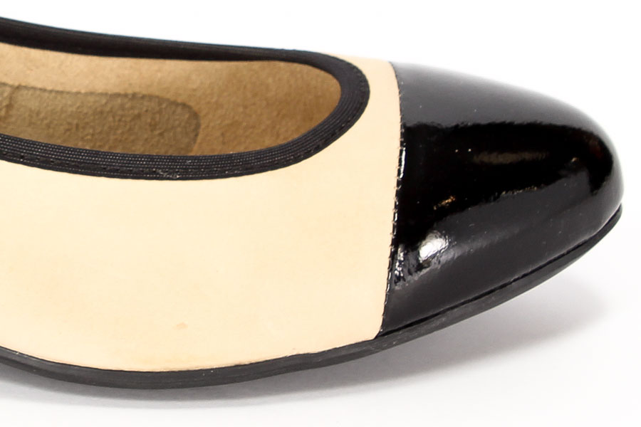 Czółenka Caprice 9-22313-26 Sand/Blk Pat