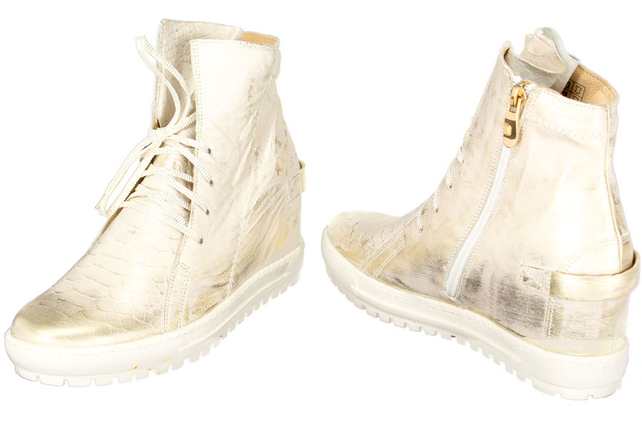 Sneakersy Eksbut 75-3975-E37/672 Złoty Licowa