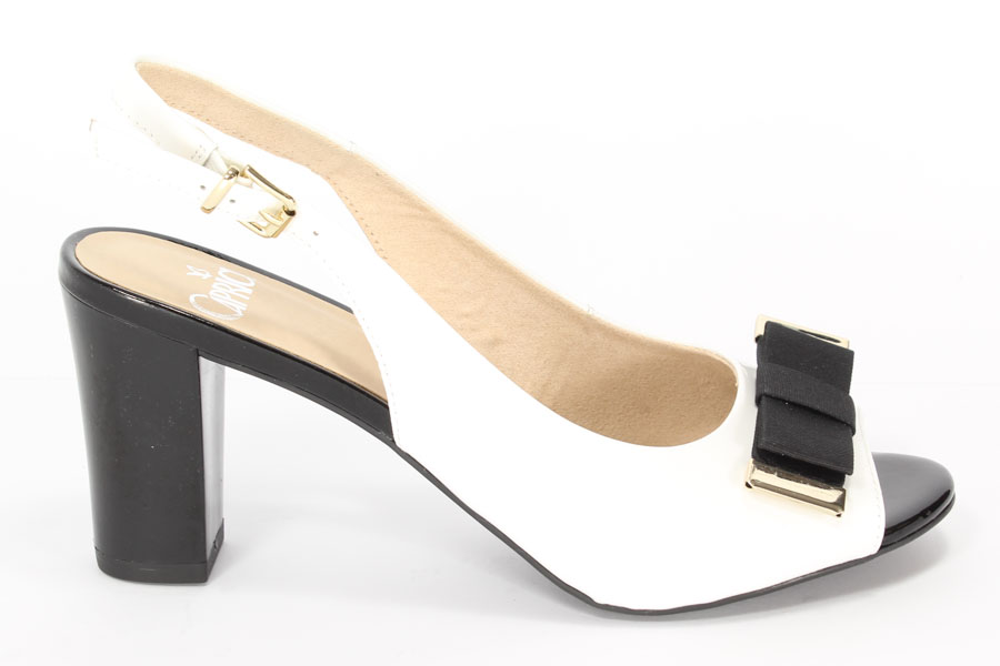 Sandały Caprice 8-28314-26/103 White Pat.Com