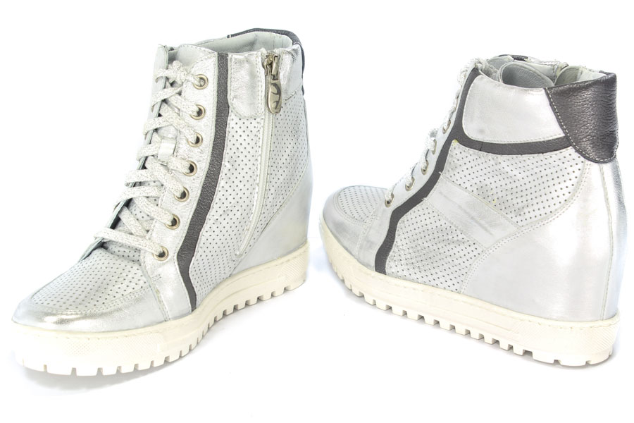 Sneakersy Eksbut 76-4128-C77/369/F94 Srebrny