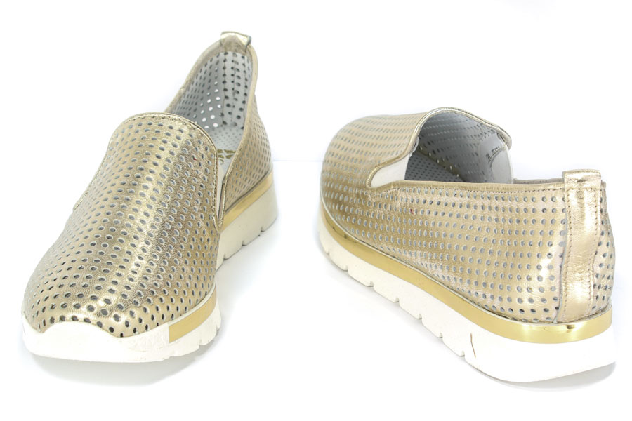 Lordsy Carinii B3379-D40-000-000-B09 Escalation Gold 