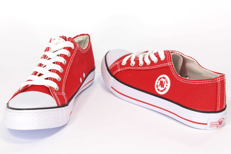 Trampki New Age 083 Red r.42-46