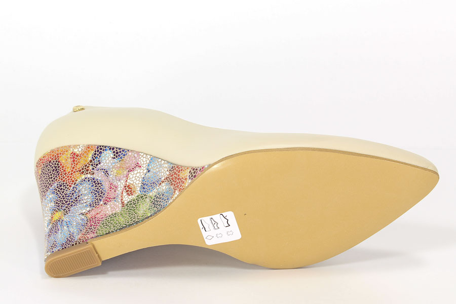 Czółenka Klimpol by Laura Camelli 376-460