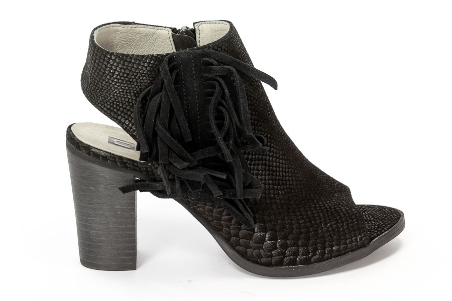 Botki Nessi 81506 Czarny AN