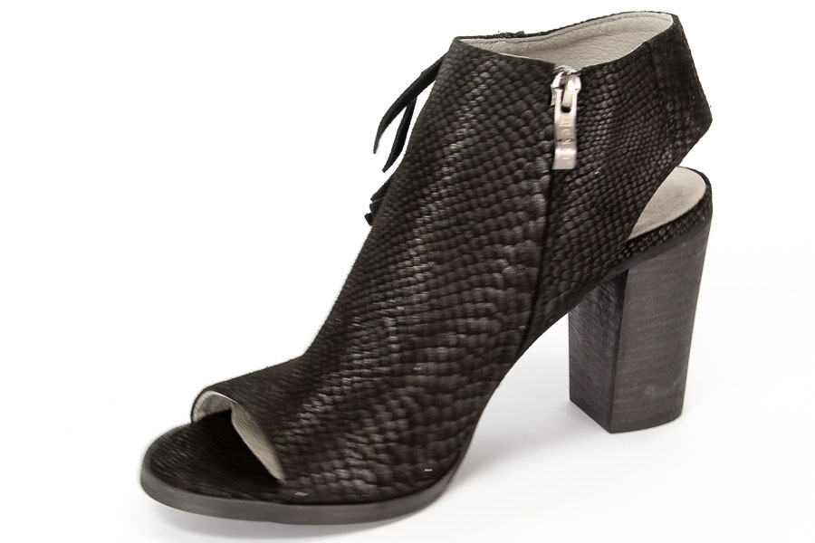 Botki Nessi 81506 Czarny AN